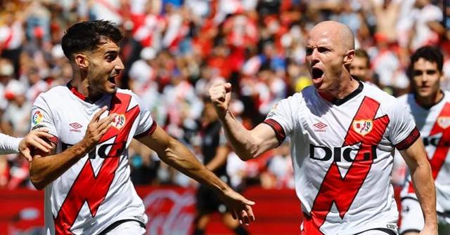 开云体育登录-谁将成为足球领域的霸主？看激烈比赛谁能脱颖而出！的简单介绍