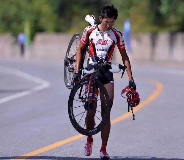 争霸场地！球队为了荣誉而奋力拼杀