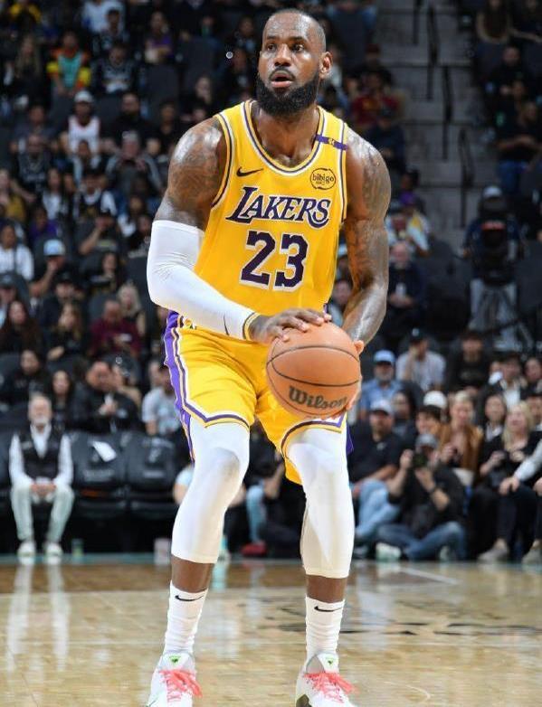 关于华特福德主场冷负，战绩再次失利进入波动阶段球队亟需调整！的信息