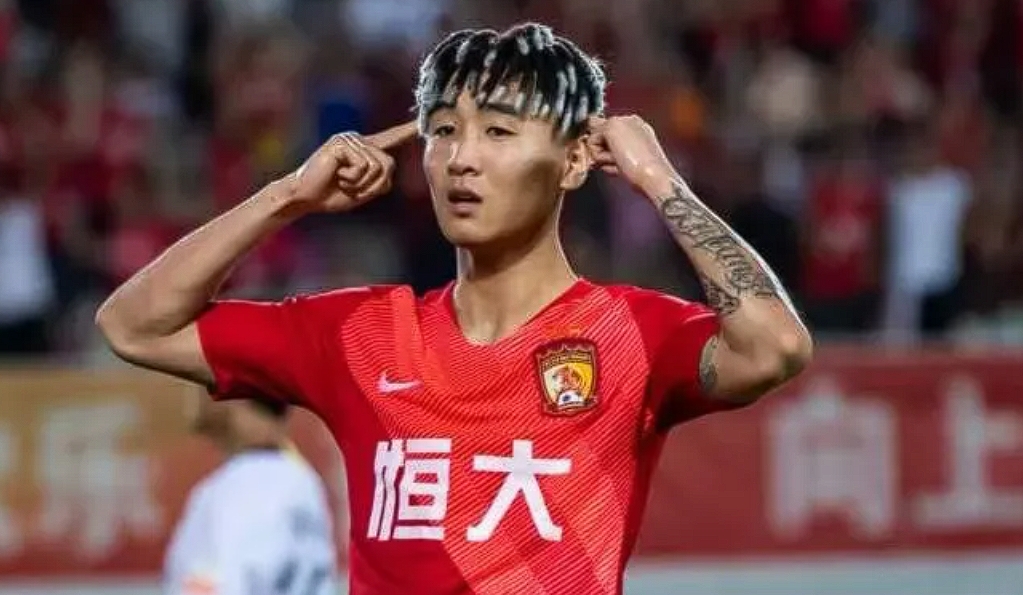 关于广州德比:恒大对富力,谁能笑到最后?的信息 关于广州德比:恒大对富力,谁能笑到最后?的信息