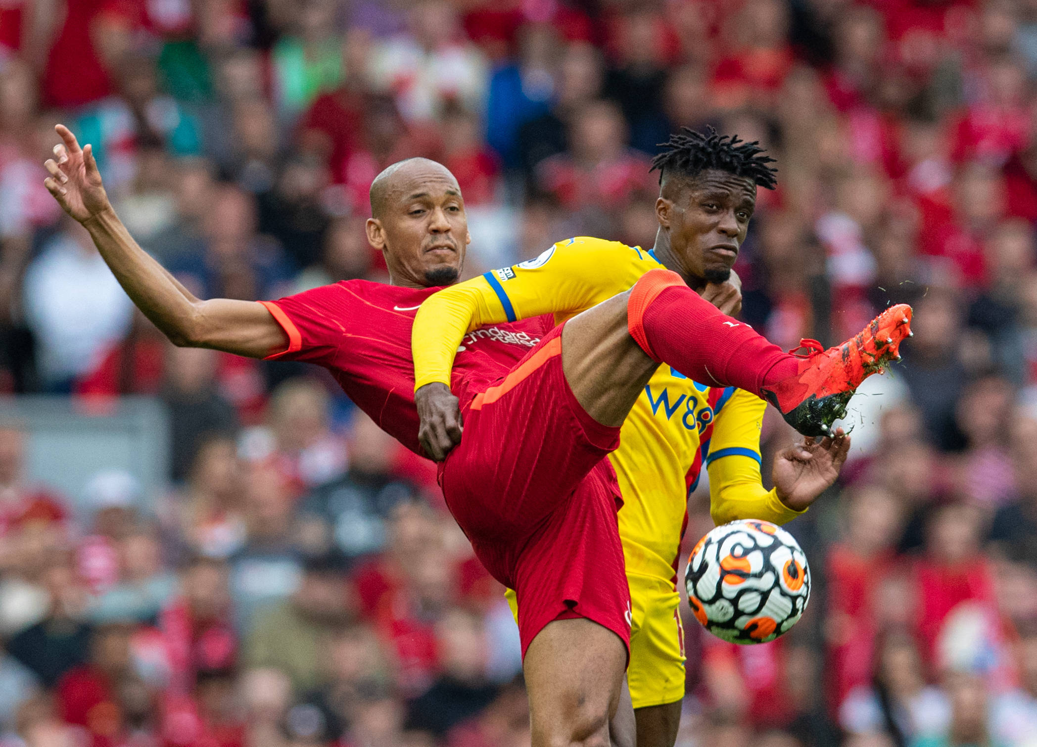 包含利物浦实力挑战:球队备战意气风发的词条 包含利物浦实力挑战:球队备战意气风发的词条