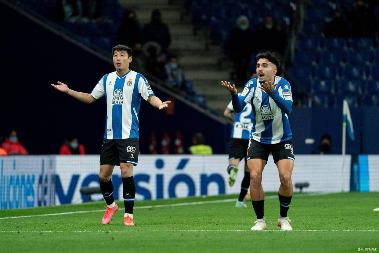 马德里竞技球员被罚下场，球队陷入人员不足危机的简单介绍