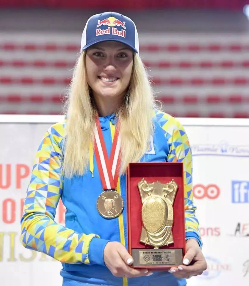 开云体育登录-突尼斯选手实力夺冠，登上金牌宝座的简单介绍