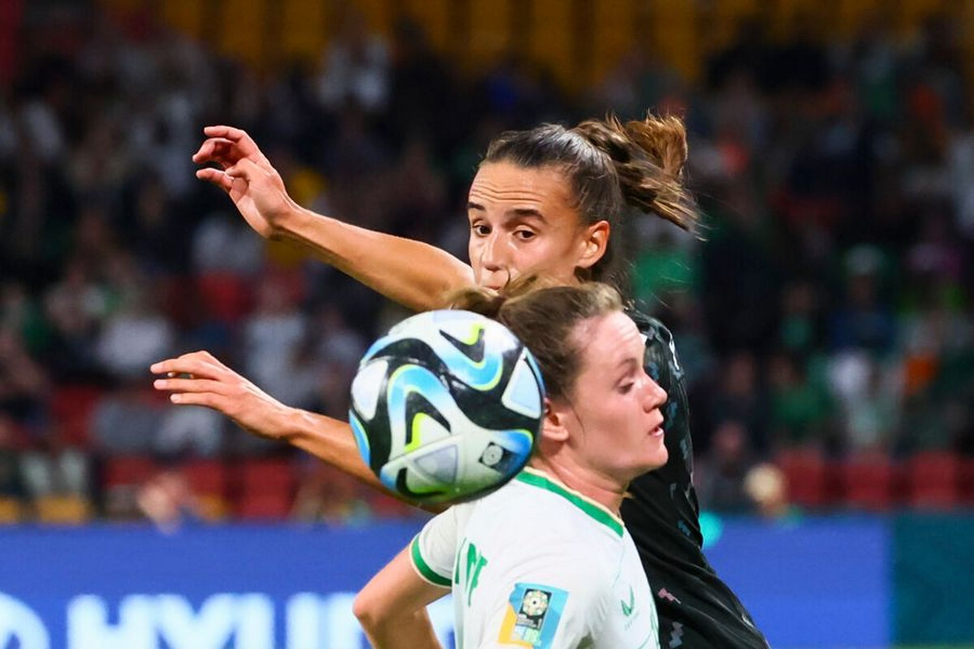 包含尼日利亚女足在比赛中遭逆转的词条 包含尼日利亚女足在比赛中遭逆转的词条