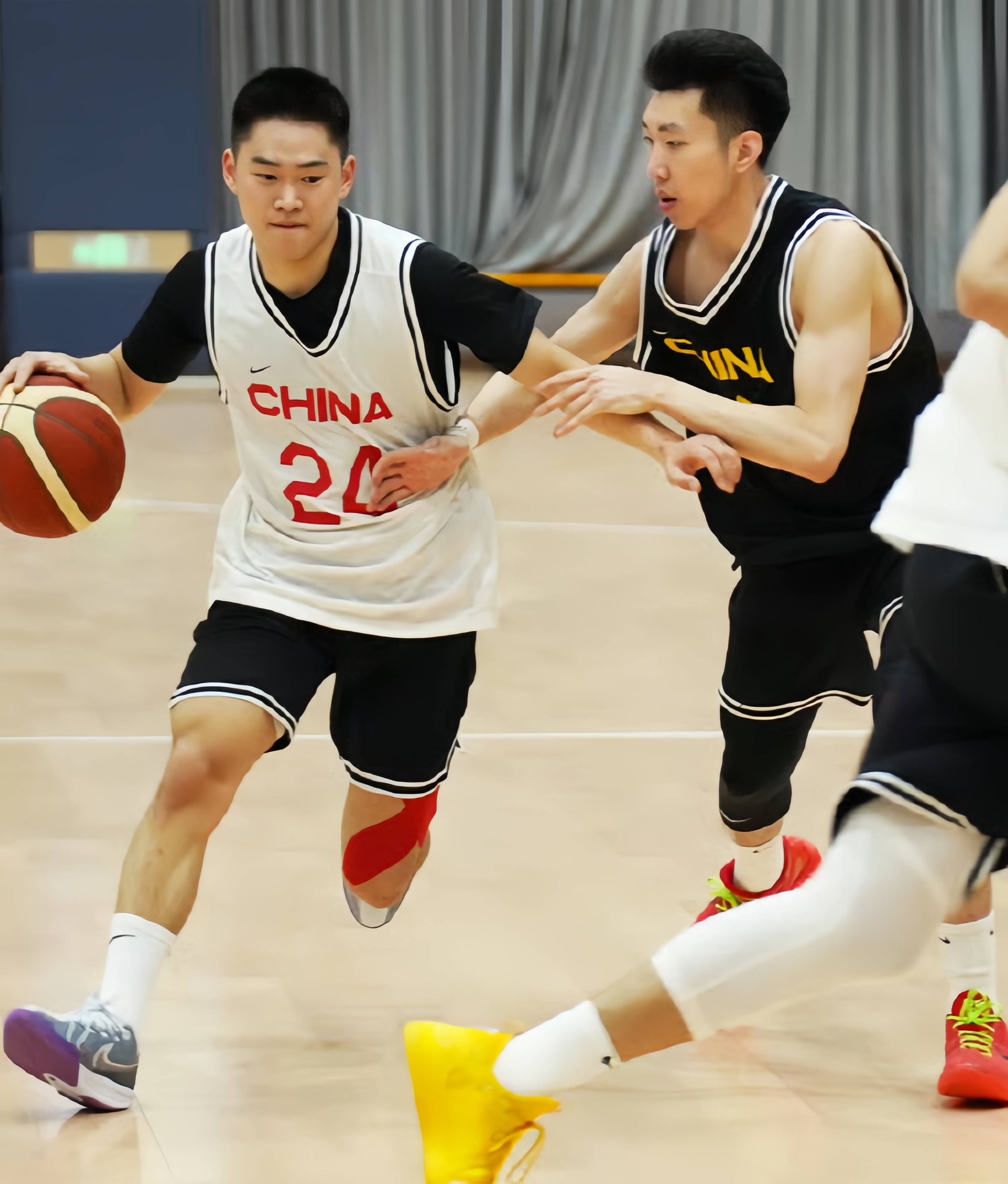 青年球员在比赛中展现出惊艳表现 青年球员在比赛中展现出惊艳表现