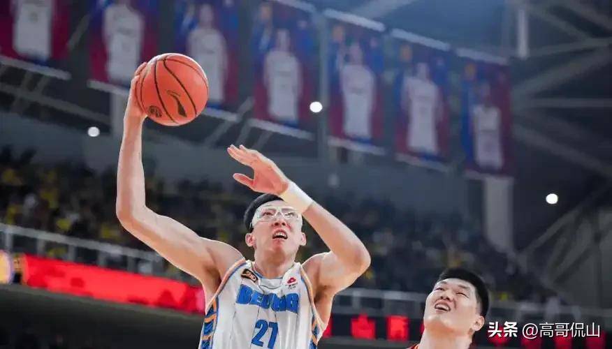 开云体育下载-CBA总决赛精彩开打，激烈角逐引人热议