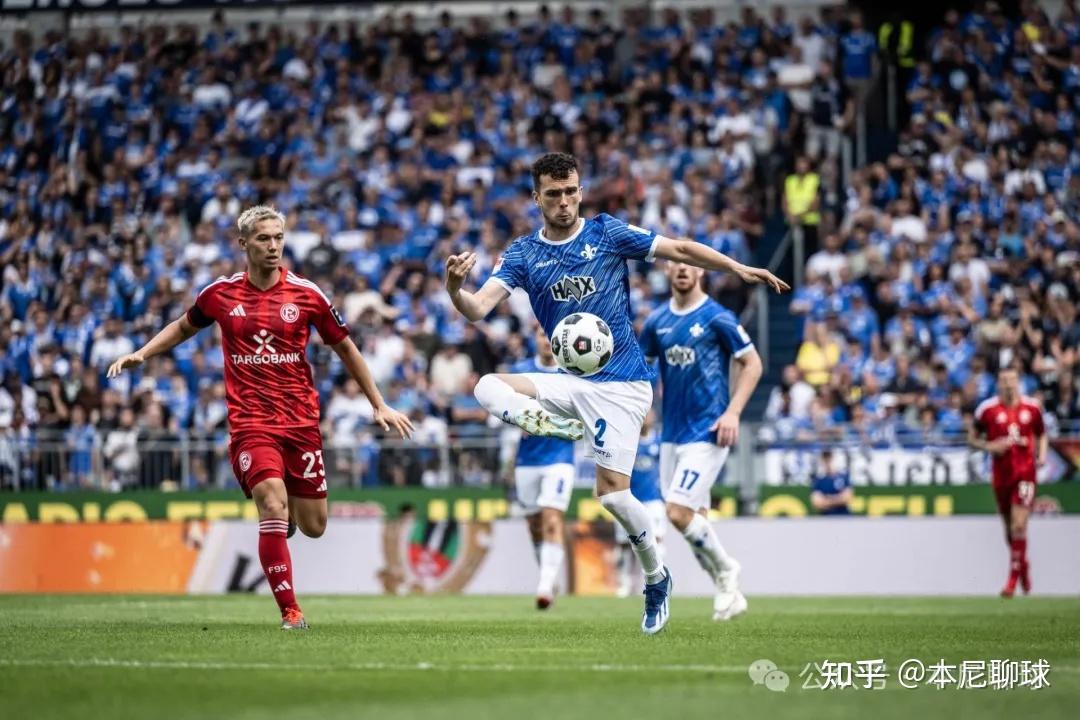 汉诺威球队备战对手,谨慎研究对手战术的简单介绍 汉诺威球队备战对手,谨慎研究对手战术的简单介绍