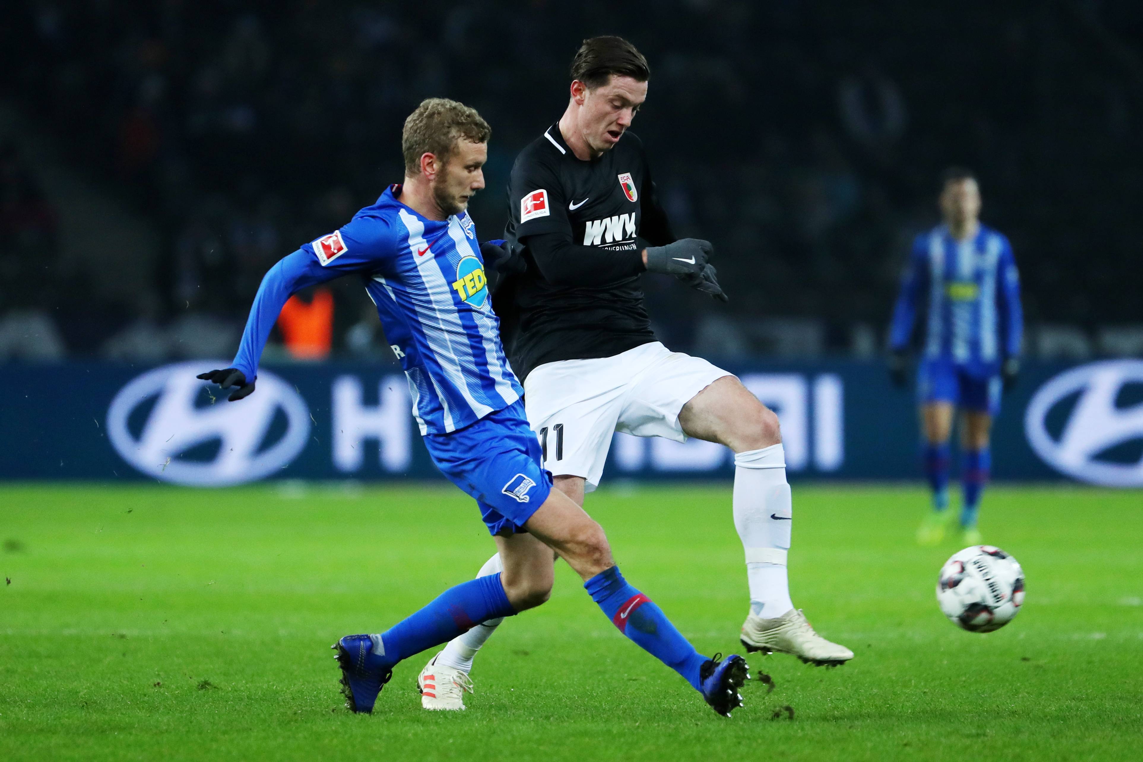 柏林赫塔主场告捷，卫冕冠军难以对抗