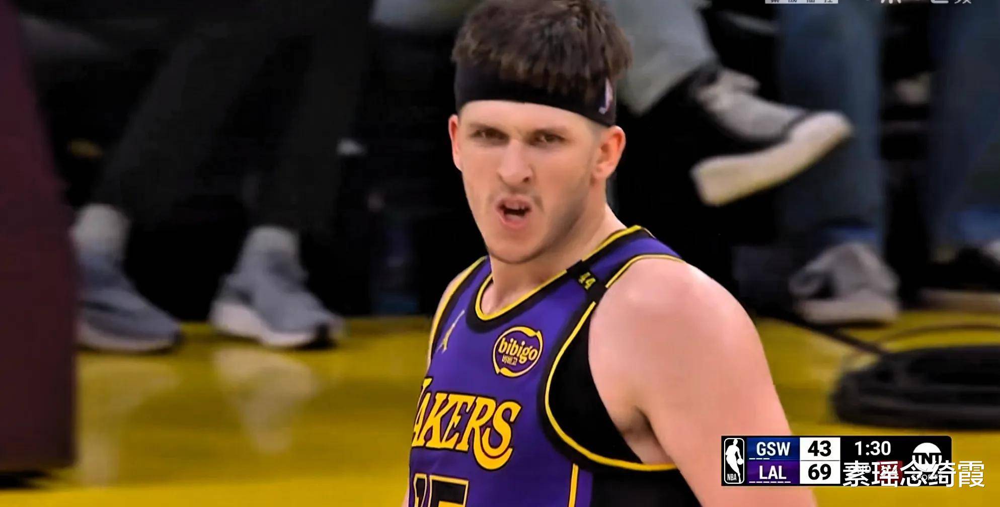 湖人队主场大胜勇士队，士气大振