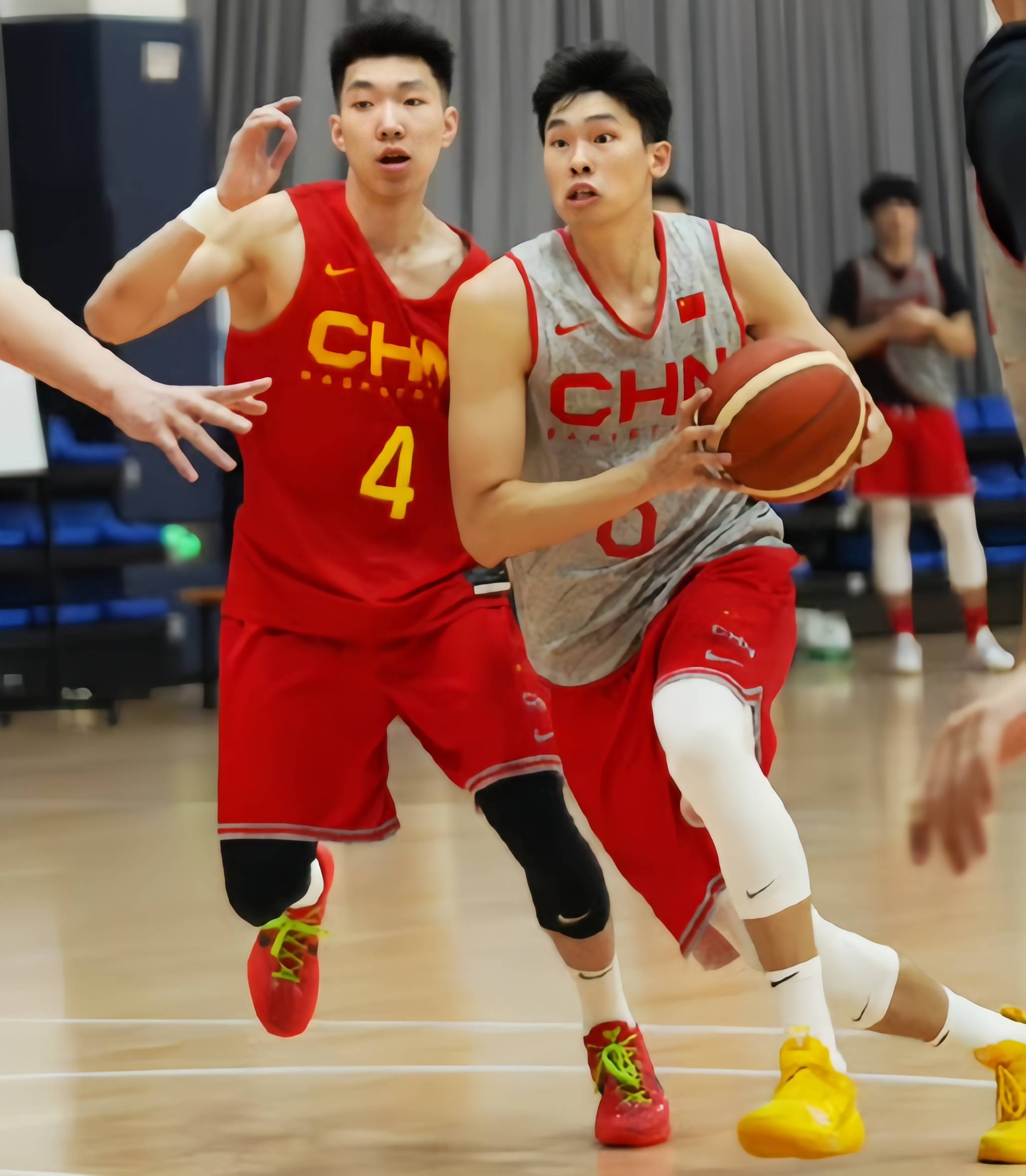 开云体育下载-中国篮球联赛的热门比赛对决