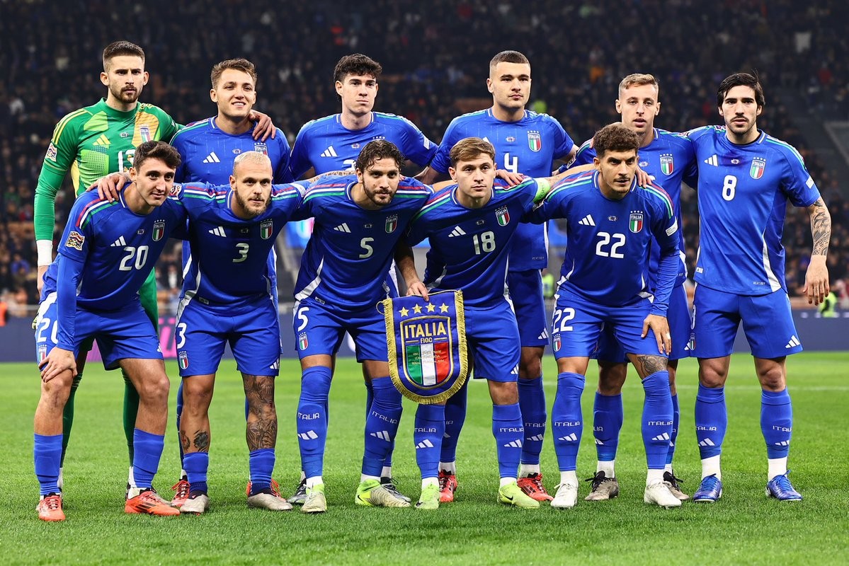 德国足球队雄霸世界联赛,压倒法国队 德国足球队雄霸世界联赛,压倒法国队