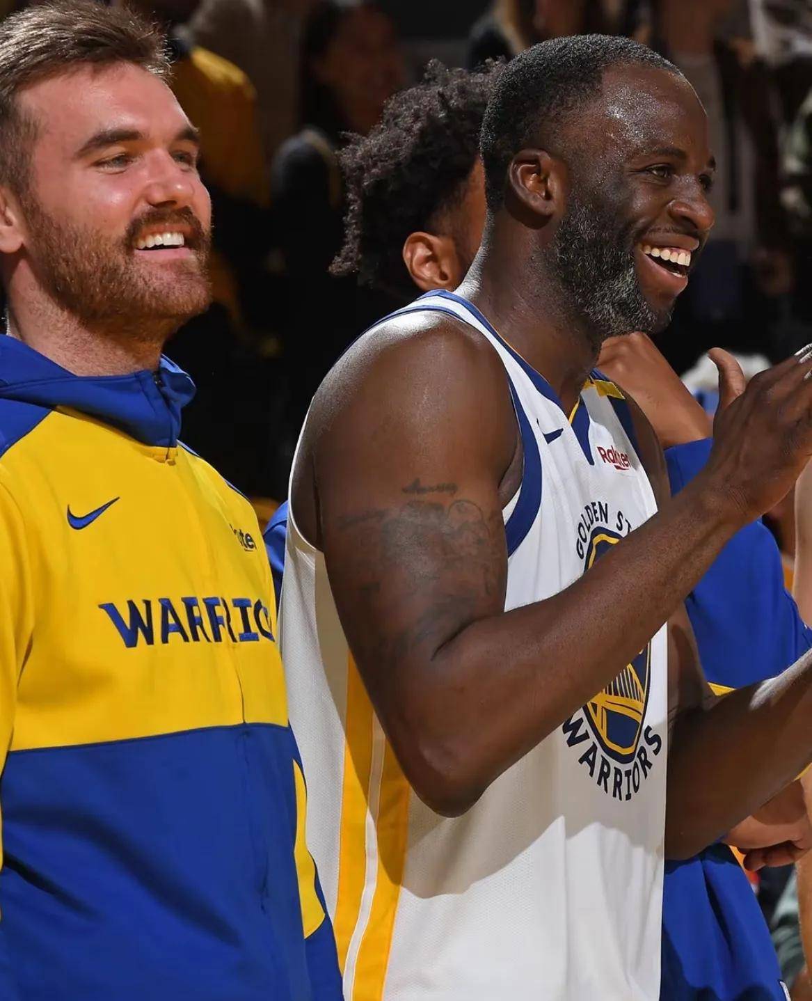 开云体育app-灰熊在客场力克对手，展现冷静与坚韧