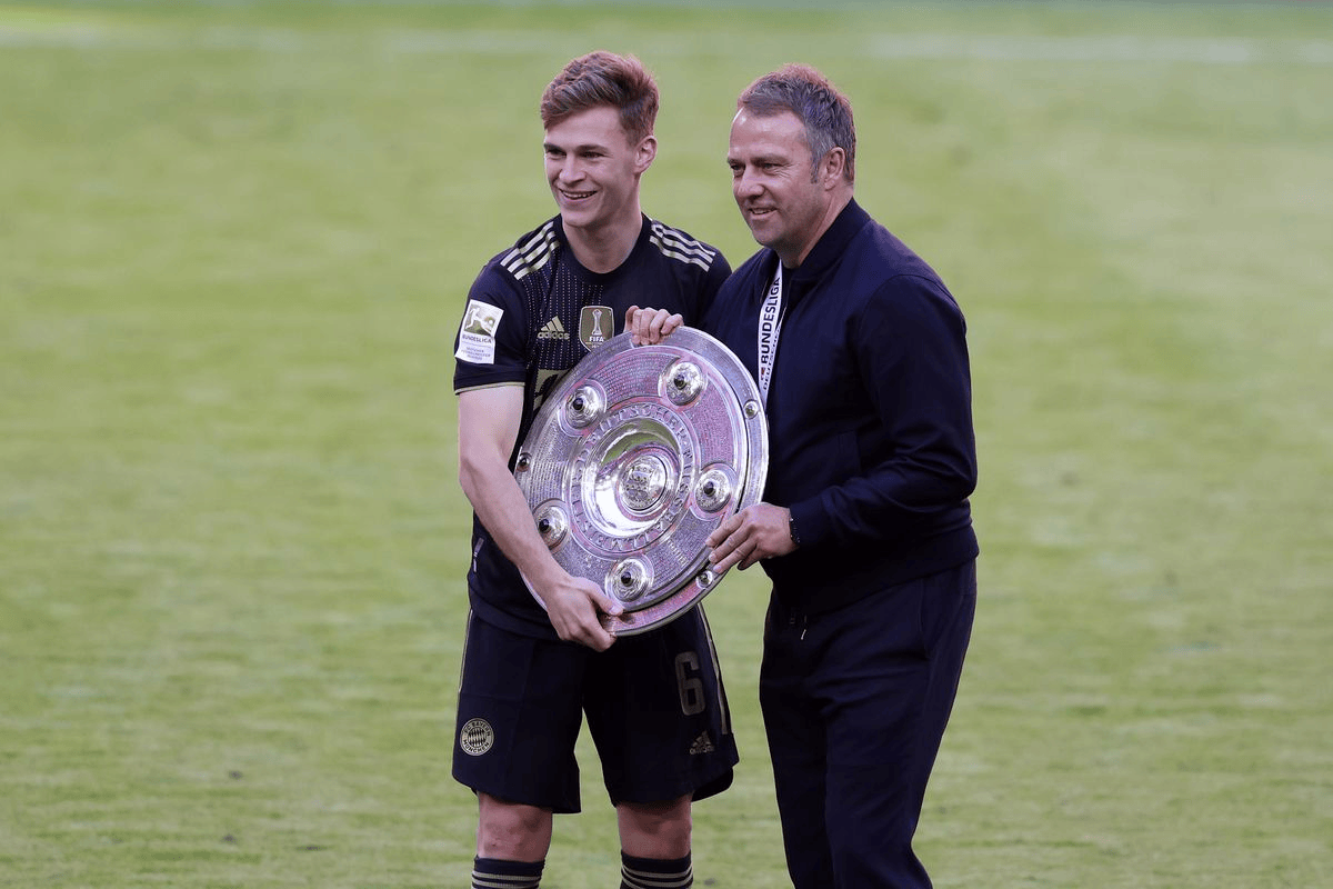 伯恩利主教练表态留队，球迷感慨球队命运的简单介绍