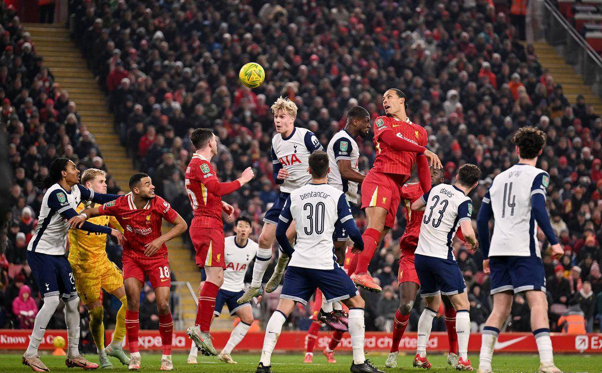 利物浦客场击败阿斯顿维拉，迎来胜利