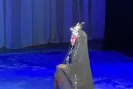 空前绝后场面罕见，震动全场，齐心协力的简单介绍