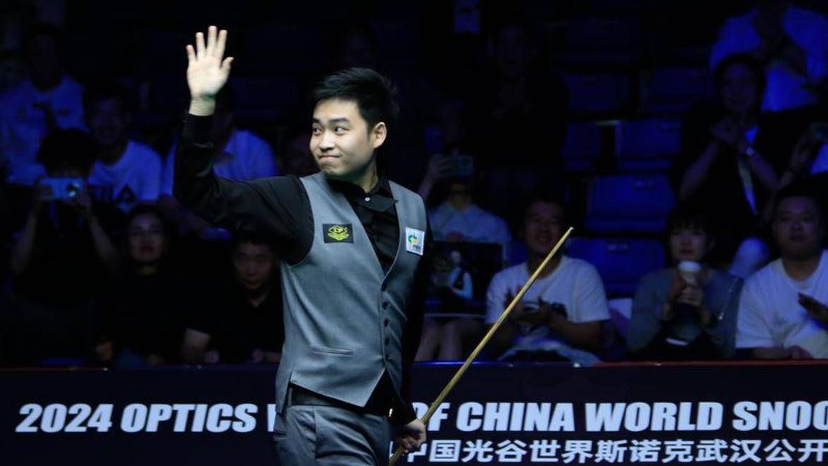 谢周日意外失利,冠军榜上位置动摇 谢周日意外失利,冠军榜上位置动摇