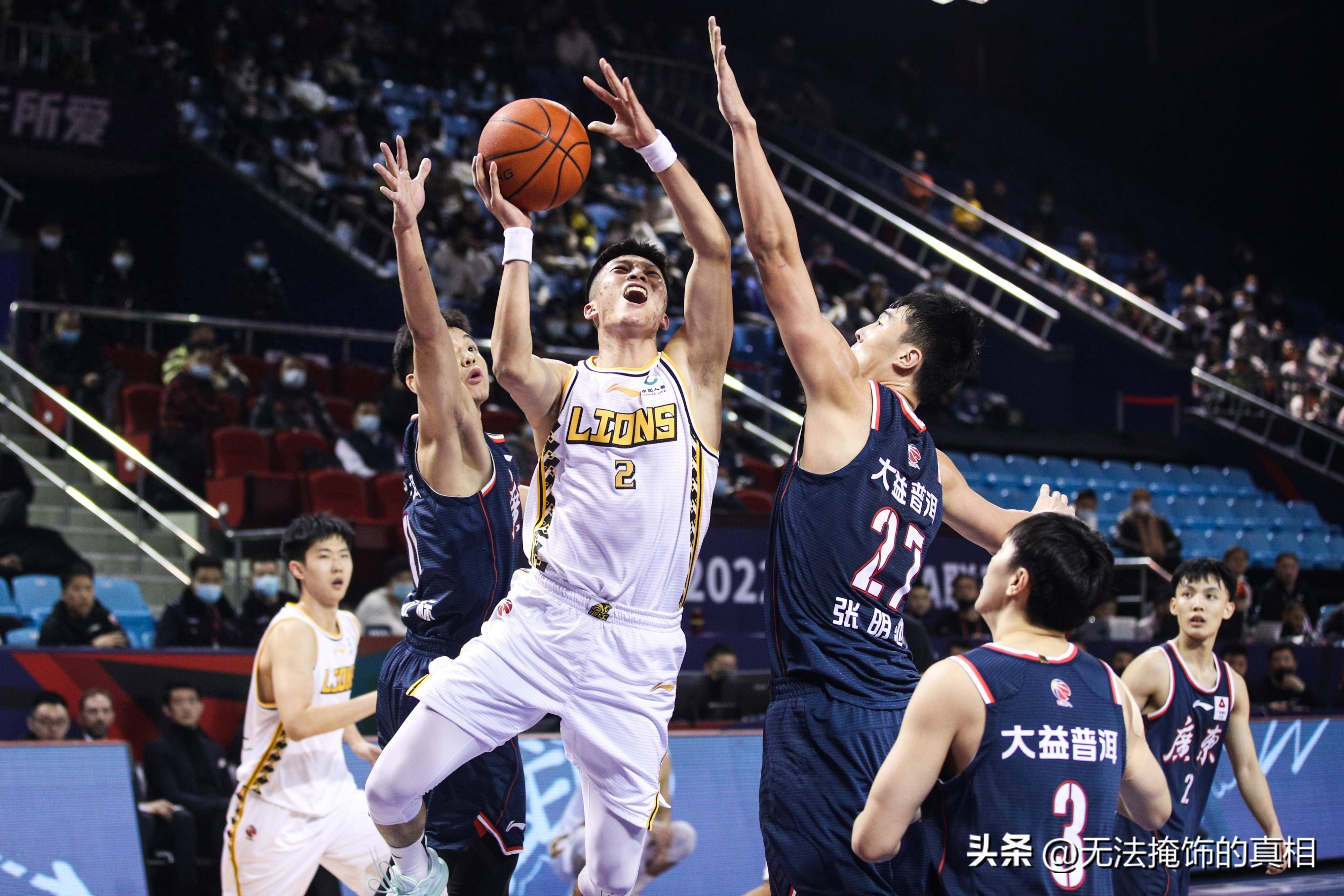 开云体育登录-福建男篮再次击败强敌，助力季后赛希望