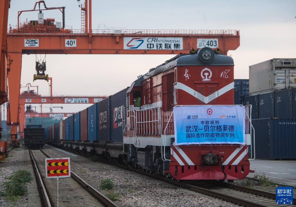 启航新征程!中国女足闯荡全新赛场 启航新征程!中国女足闯荡全新赛场