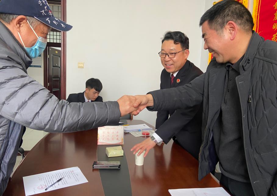 大连长春争雄不分胜负,双方握手言和 大连长春争雄不分胜负,双方握手言和