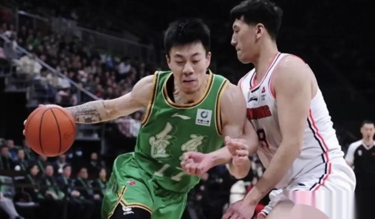 包含蓝领球员关键时刻挺身而出，帮助球队赢球的词条