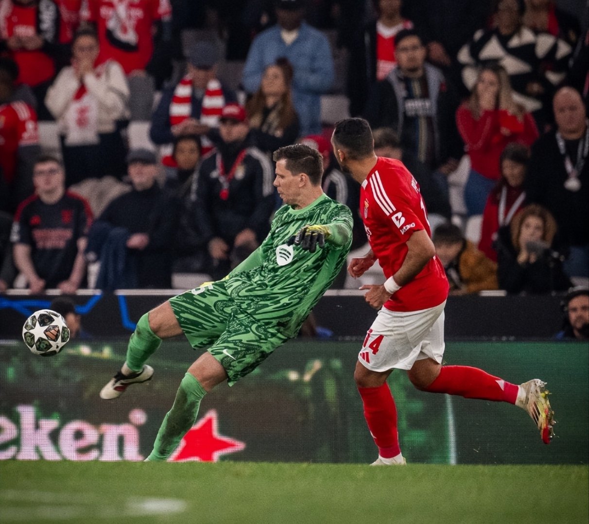 瑟索尔克主场不敌里昂，表现不尽如人意