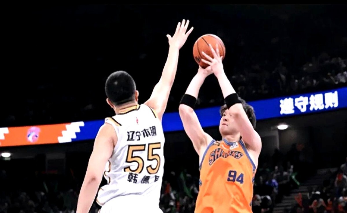 关于利普齐格队在比赛中取得关键胜利的信息 关于利普齐格队在比赛中取得关键胜利的信息