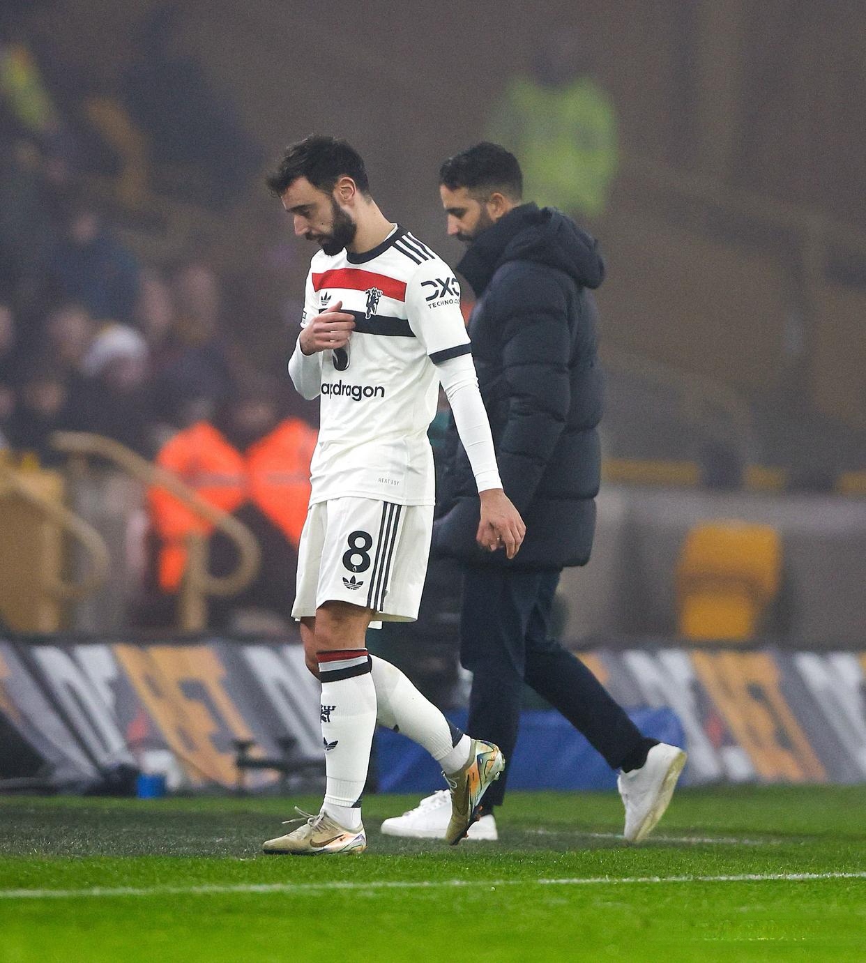 开云体育下载-曼联客场逆转布莱顿，继续领先榜首