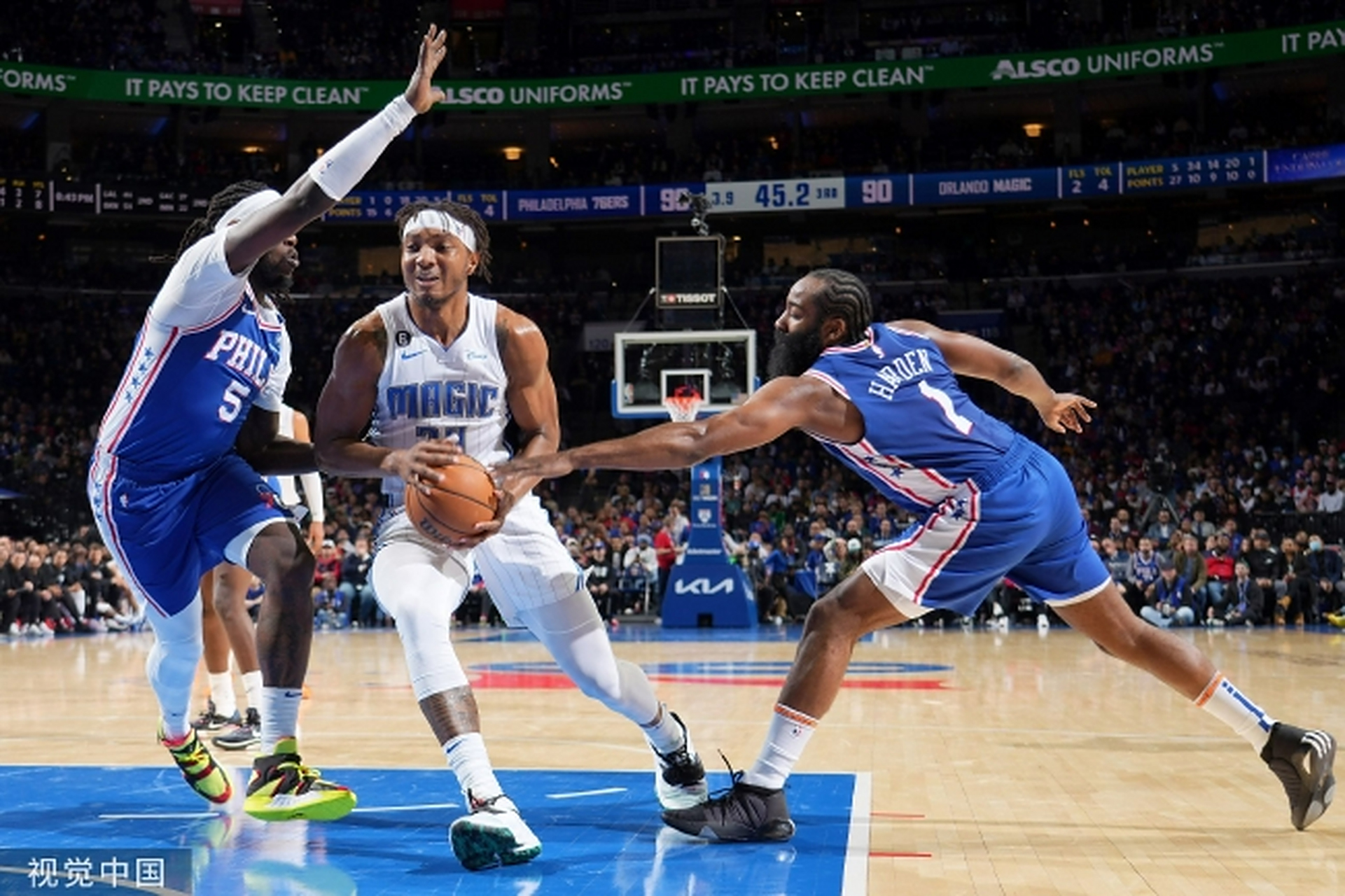 76人不敌公牛，遭遇两连败