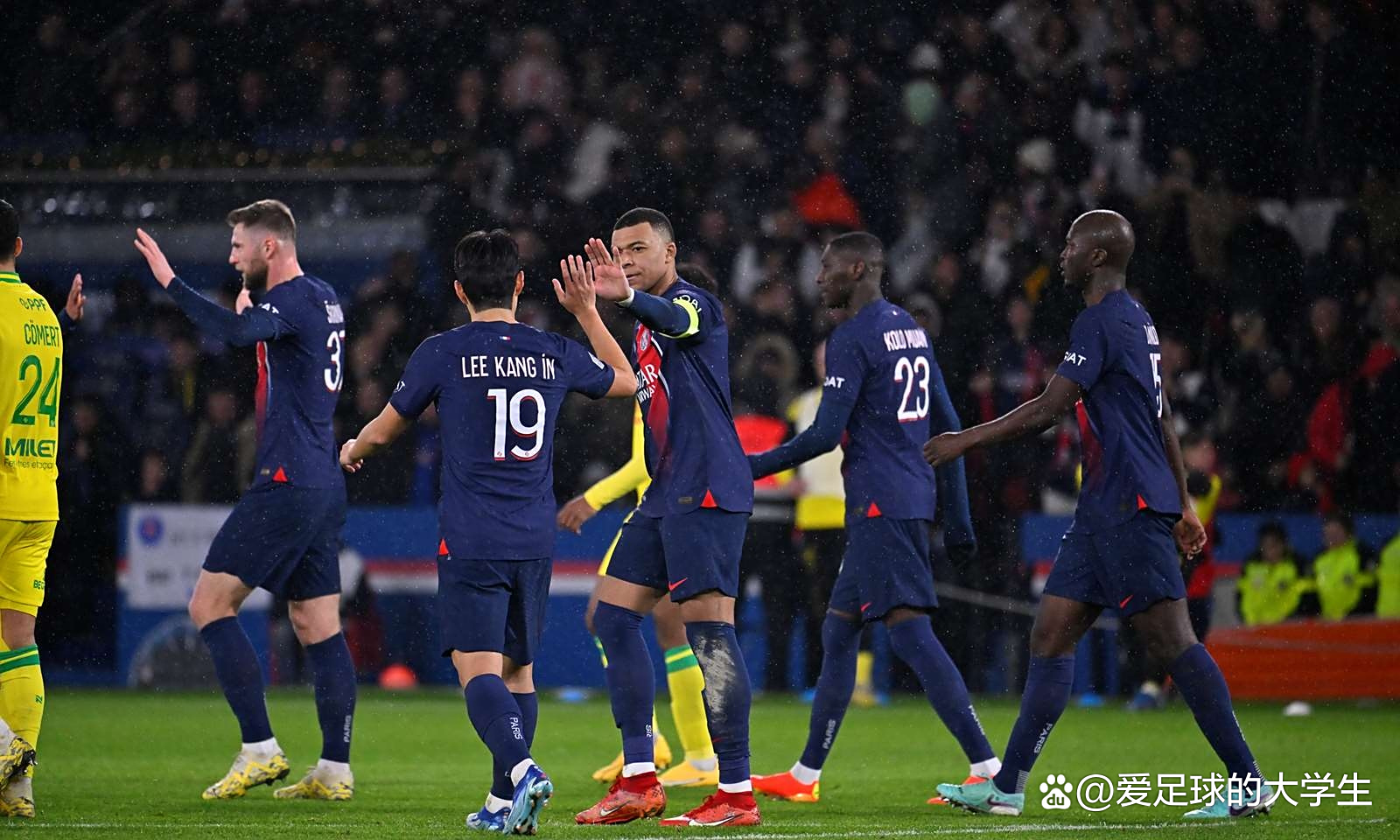 雷恩客场逼平南特,努力保持不败纪录的简单介绍 雷恩客场逼平南特,努力保持不败纪录的简单介绍