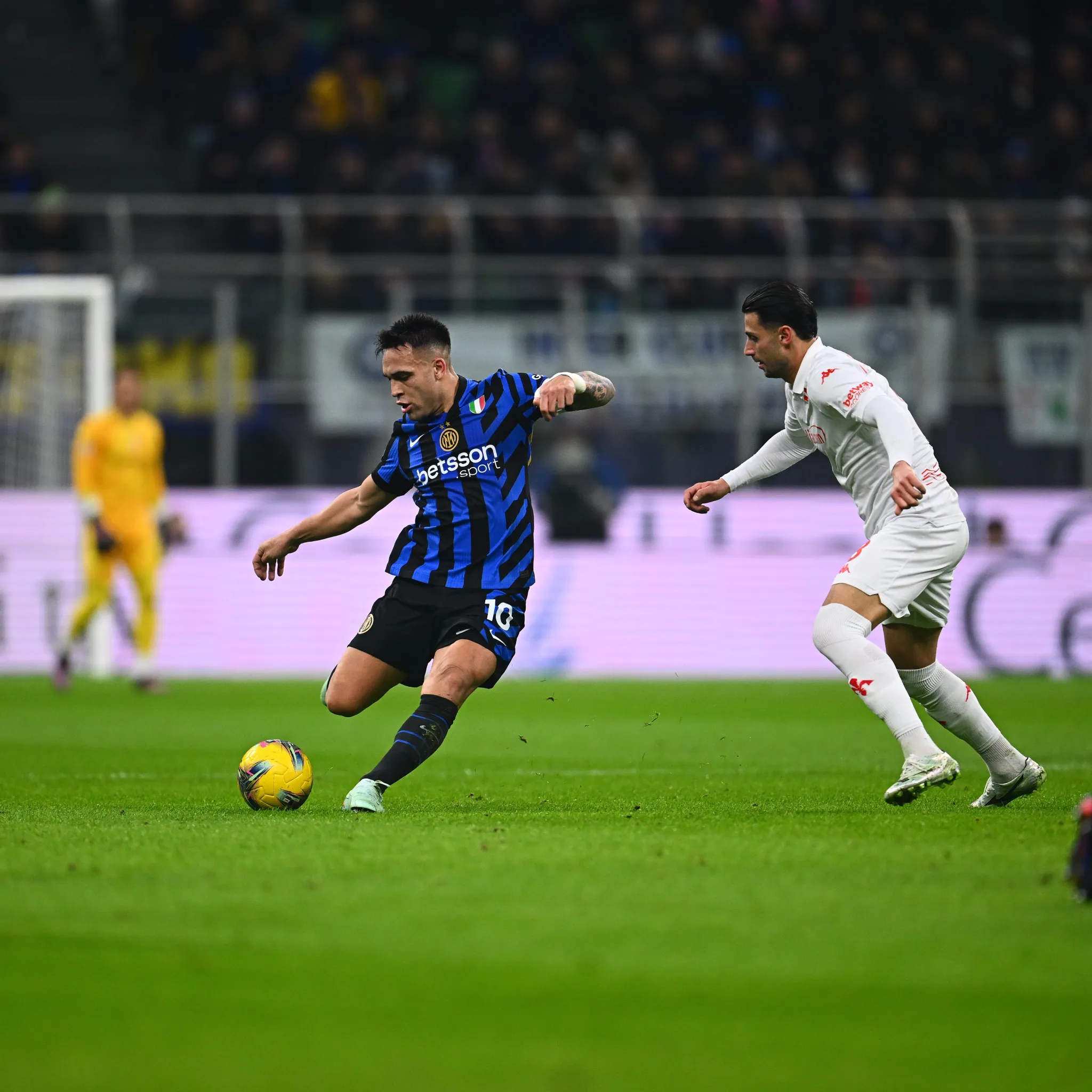 佛罗伦萨客场告捷,终结连败 佛罗伦萨客场告捷,终结连败