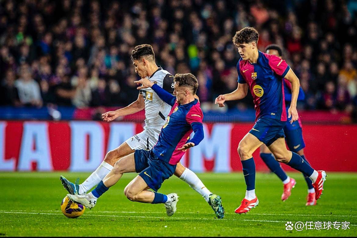 历史交锋再现,巴塞罗那与马德里双雄争锋 历史交锋再现,巴塞罗那与马德里双雄争锋