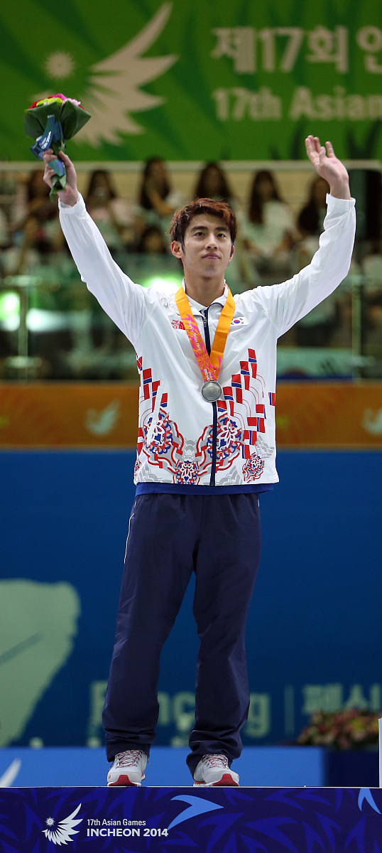 南美洲球队团结一心，收获观众喝彩