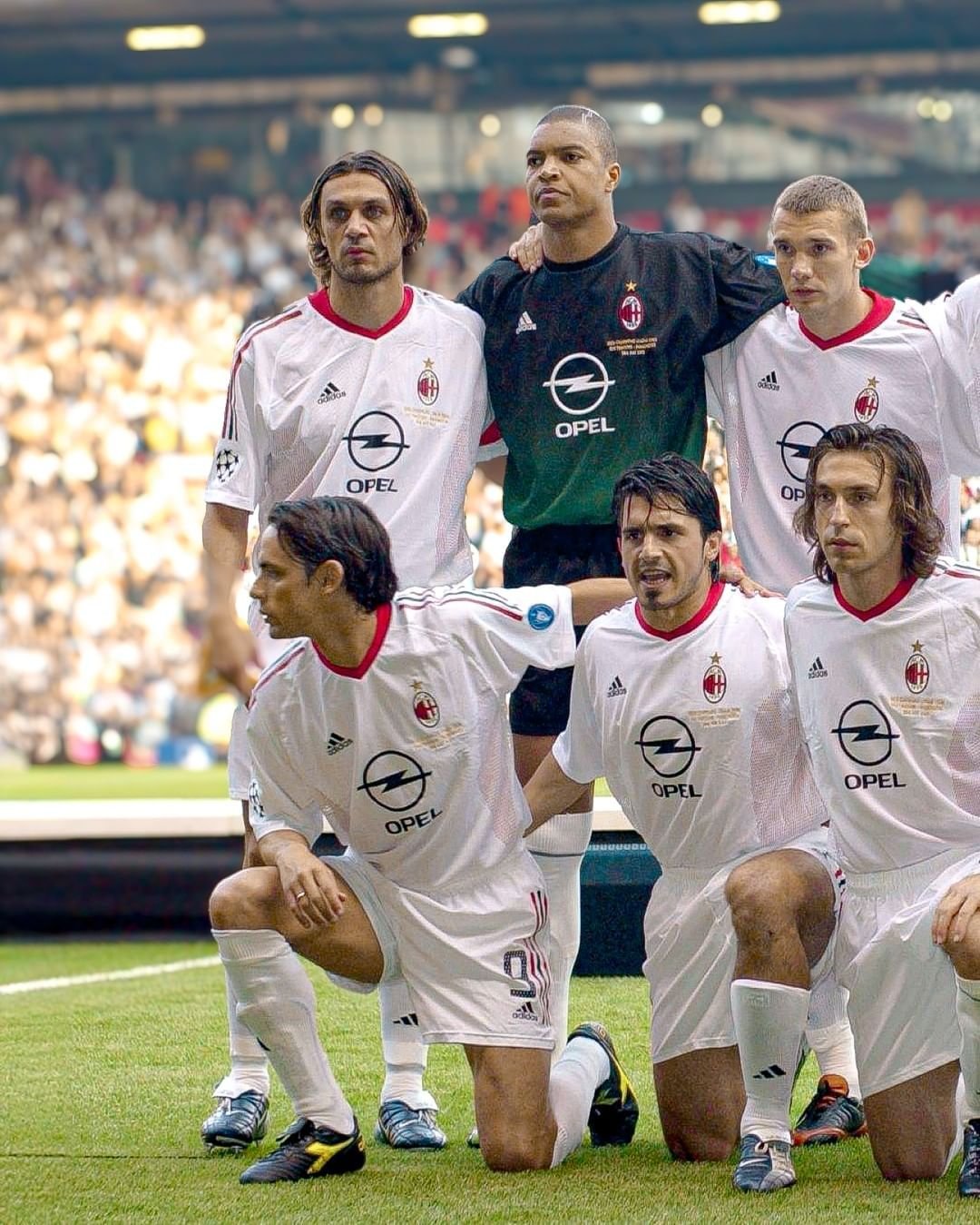 开云体育登录-足球比赛精彩纷呈，各国球队奋力争夺胜利